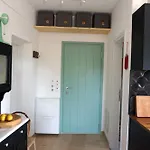 Tsakalaki * Stavríon