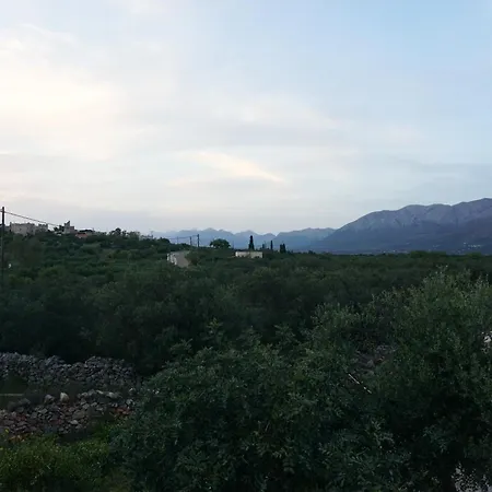 Tsakalaki Semesterbostad Stavríon